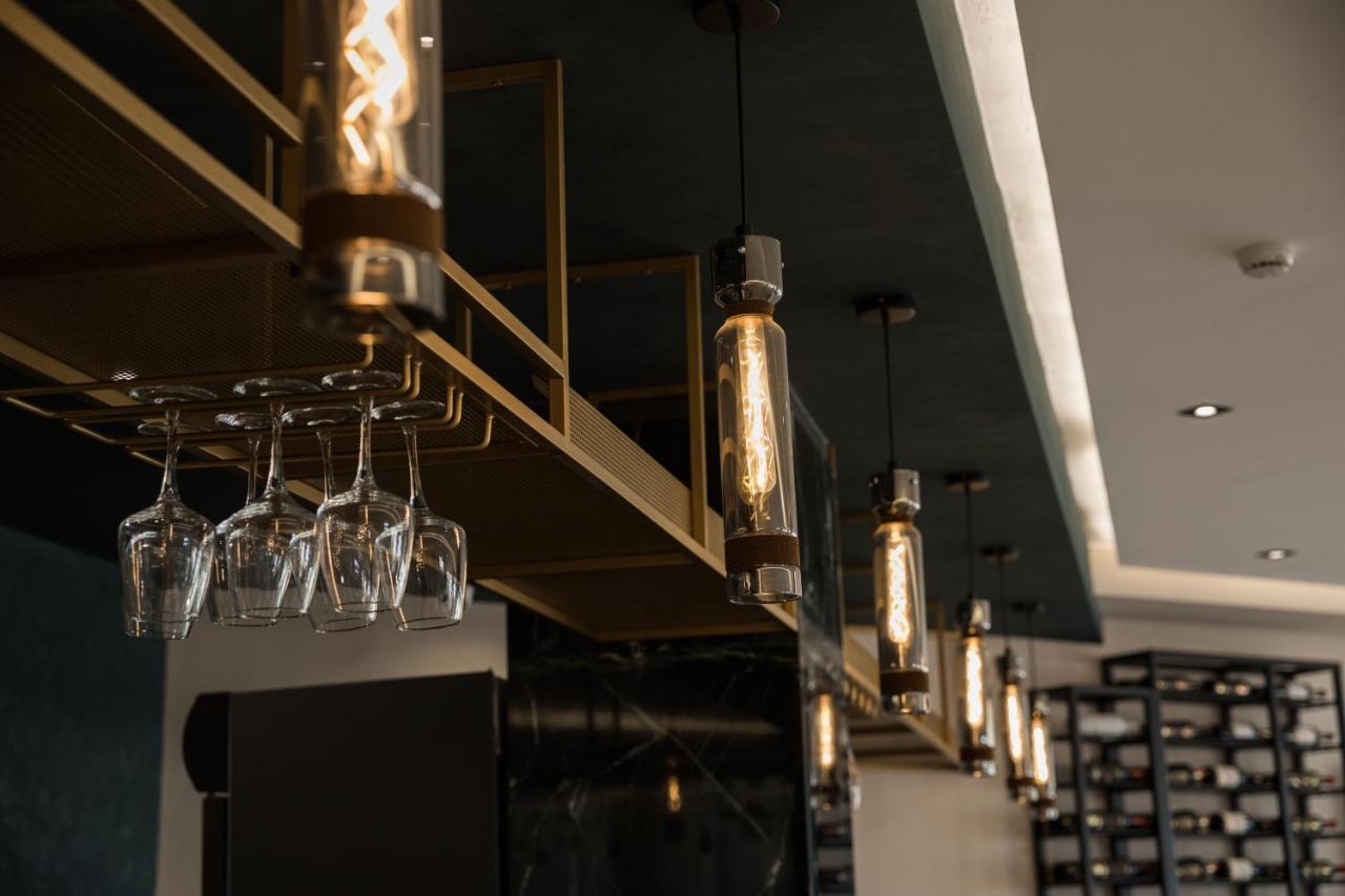 Mirage Hotel Голем Екстериор снимка