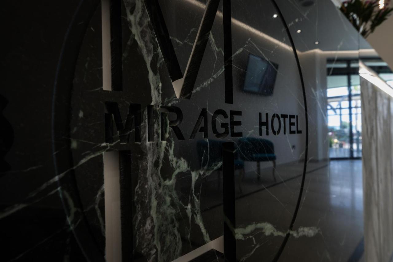 Mirage Hotel Голем Екстериор снимка