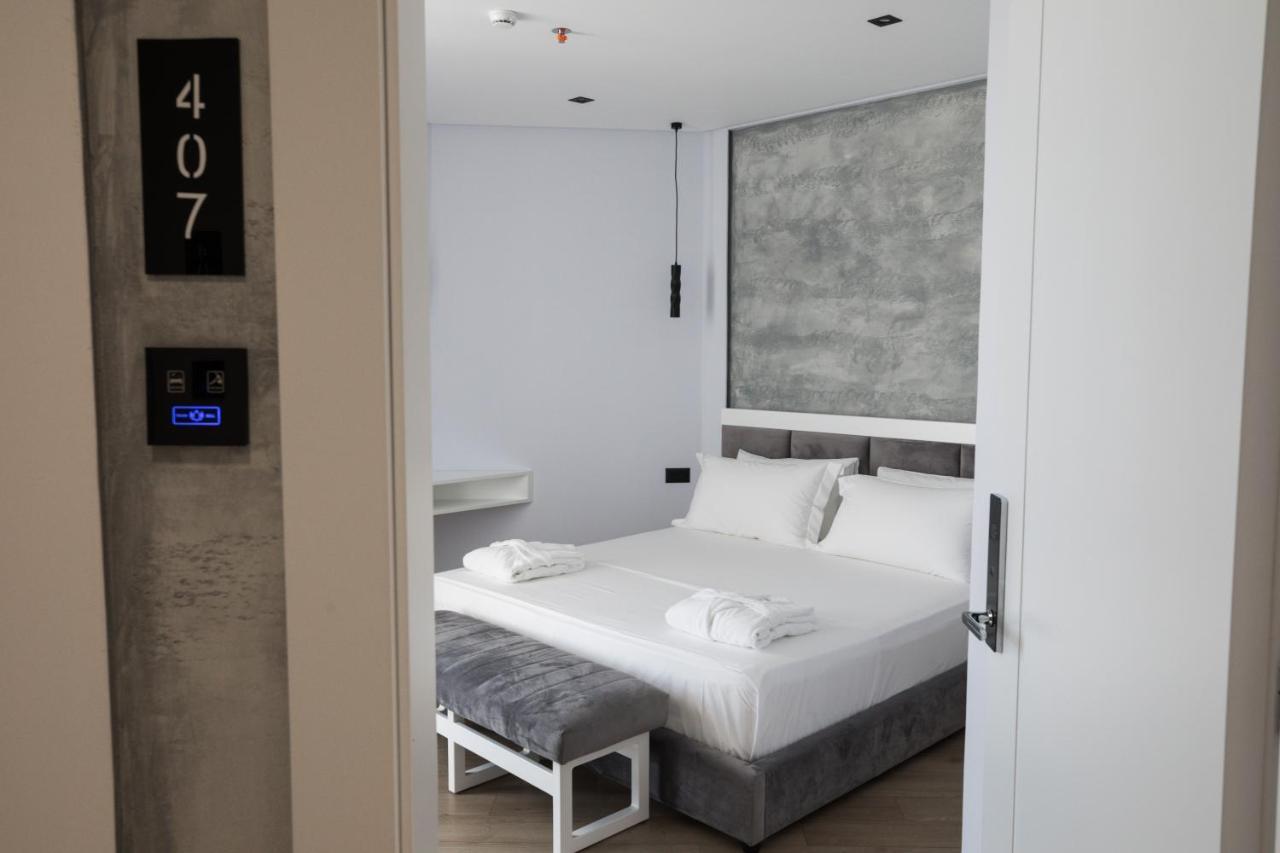 Mirage Hotel Голем Екстериор снимка
